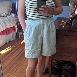 Liz Claiborne 90’s shorts, white size 10, but fits like small.